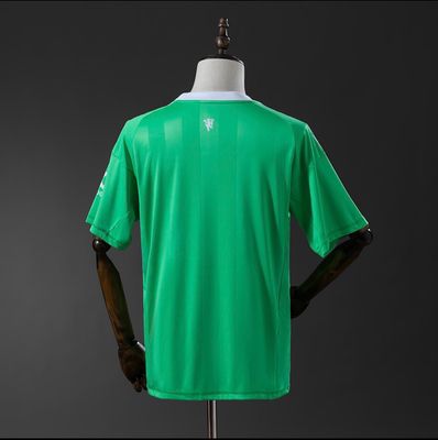 Manchester United 2025/26 Green Goalkeeper Kit