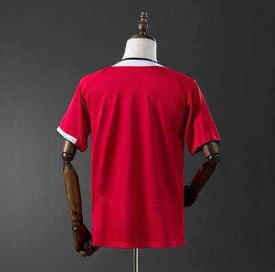 Manchester United 2004/06 Home Retro Kit