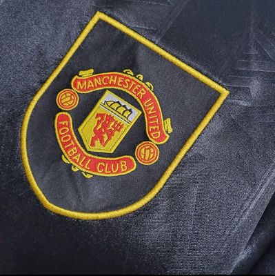 Manchester United 1993/94 Away Retro Kit