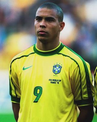 Brazil 1998 World Cup Home Retro Kit