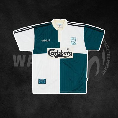 Liverpool FC 1995/96 Away Retro Kit