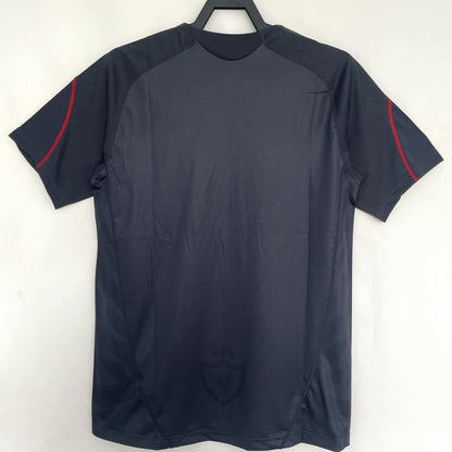 Liverpool 2009-10 Away Jersey