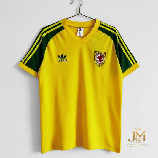 Wales Retro 1982 Away