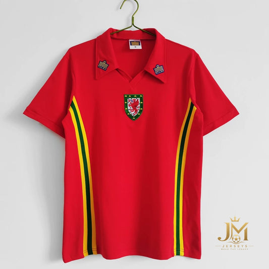 Wales Retro 1976 Home