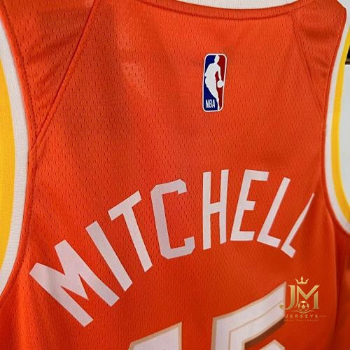Cavaliers City Edition #45 Mitchell