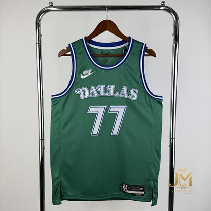 Mavericks Retro Green #77 Doncic