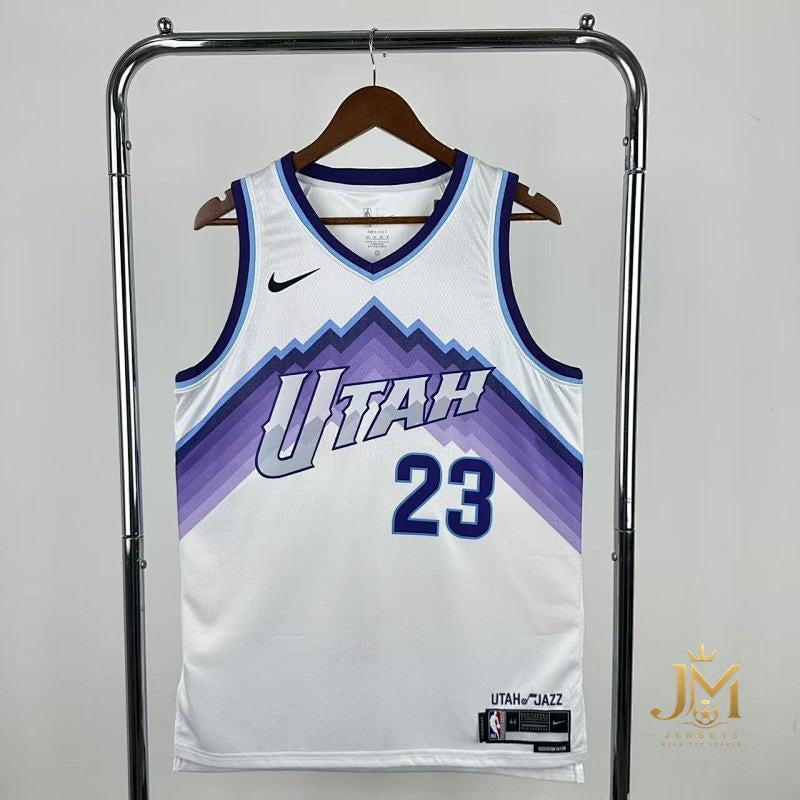 Jazz White #23