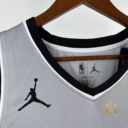 Spurs Limited Gray #4 Fox